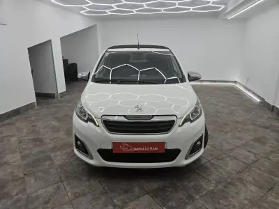 Peugeot 108 2015 - 8650 EUR, 88563 km - AUTO.MOTO.pt - 88563km - foto 2 de 53