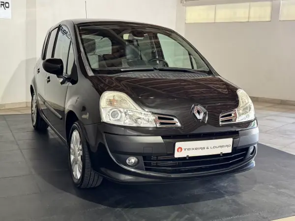 Renault Modus 2009 - 5900 EUR, 164416 km - AUTO.MOTO.pt - 164416km - foto 3 de 22