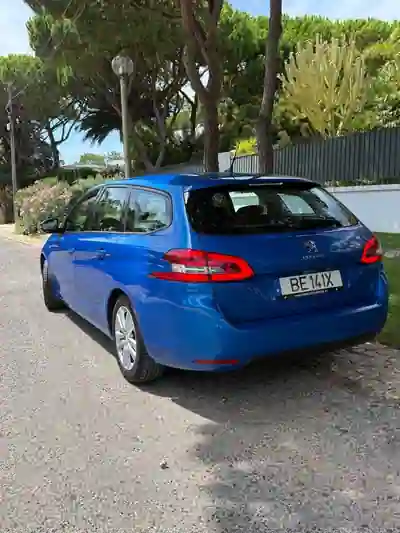 Peugeot 308 SW 2020 — foto 4 de 11