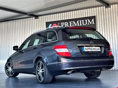 Mercedes-Benz C 220 2008 - 13990 EUR, 231000 km - AUTO.MOTO.pt - 231000km - foto 15 de 42