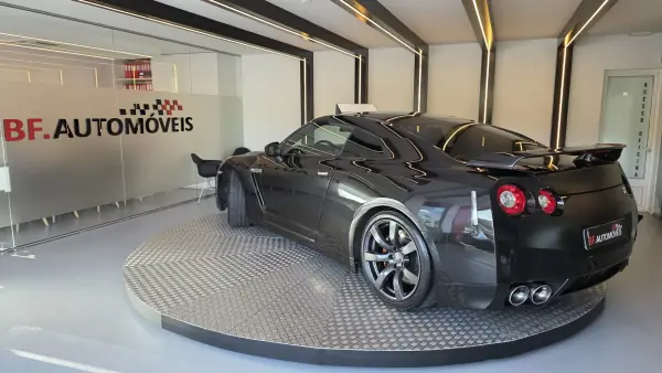 Nissan GT-R 2009 - 89500 EUR, 33009 km - AUTO.MOTO.pt - 33009km - foto 3 de 65