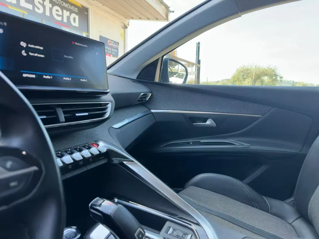 Peugeot 5008 2021 - 25900 EUR, 124114 km - AUTO.MOTO.pt - 124114km - foto 20 de 30