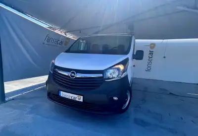 Opel Vivaro 1.5 CDTi 2020 - 18990 EUR, 130929 km - AUTO.MOTO.pt - 130929km - foto 6 de 27