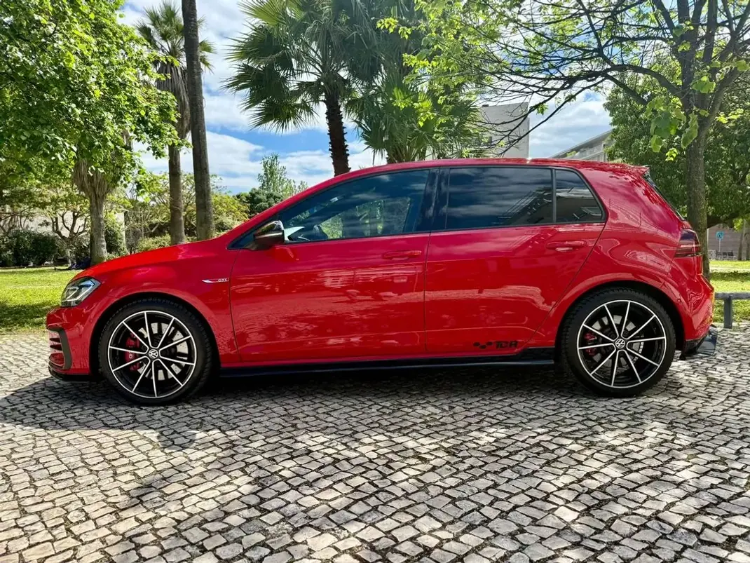 Volkswagen Golf 2019 - 31990 EUR, 110300 km - AUTO.MOTO.pt - 110300km - foto 11 de 38