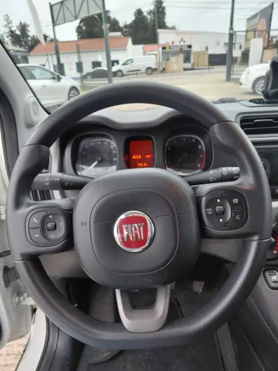 Fiat Panda 2022 - 10900 EUR, 70000 km - AUTO.MOTO.pt - 70000km - foto 3 de 12