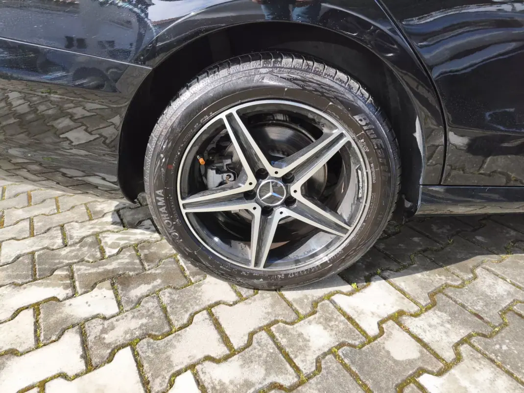 Mercedes-Benz C 200 2015 - 17900 EUR, 192000 km - AUTO.MOTO.pt - 192000km - foto 10 de 21