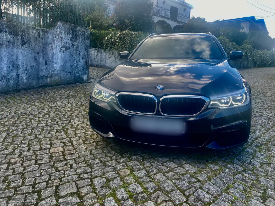 BMW 520 2019 - 26950 EUR, 268120 km - AUTO.MOTO.pt - 268120km - foto 15 de 18