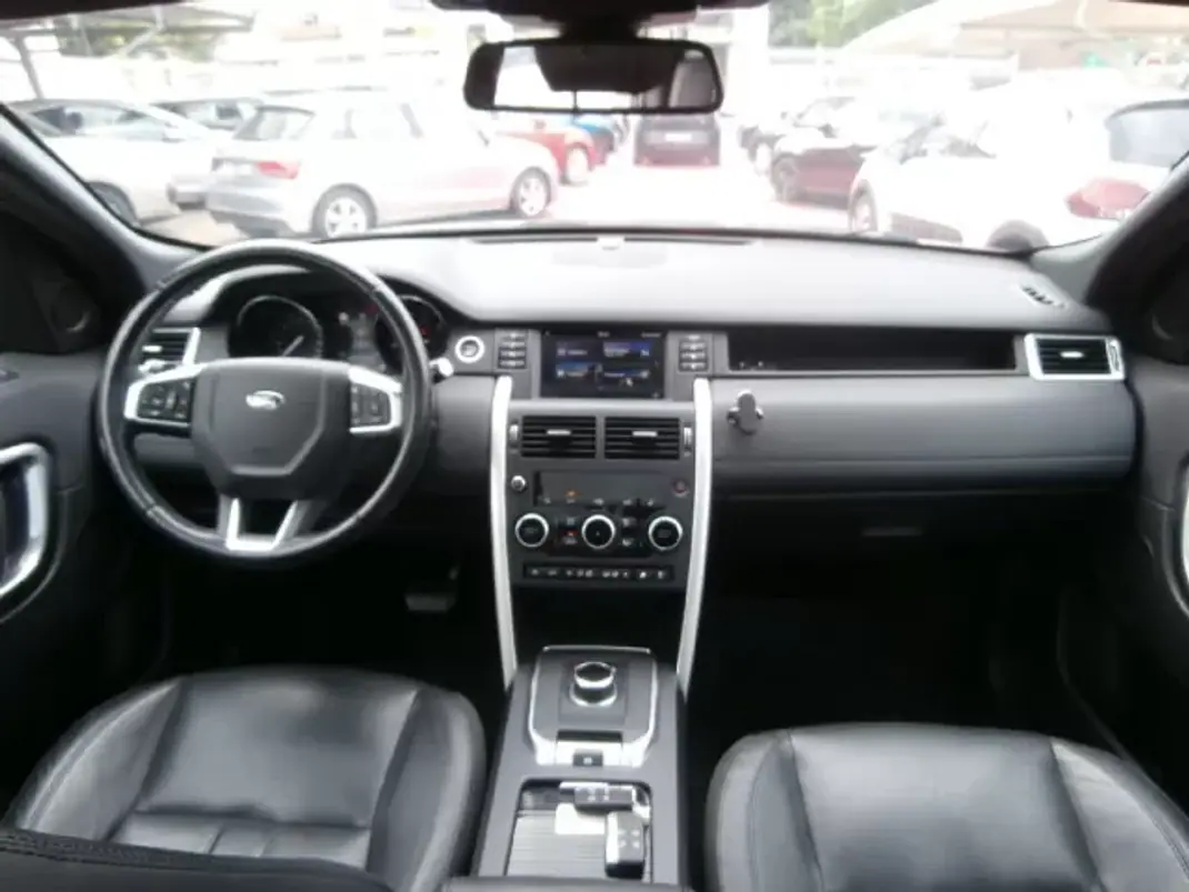 Land Rover Discovery Sport 2017 - 22500 EUR, 165585 km - 165585km - foto 14 de 37