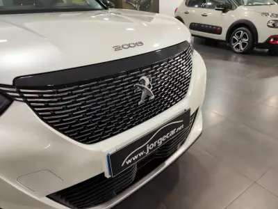 Peugeot 2008 2020 - 17500 EUR, 79000 km - AUTO.MOTO.pt - 79000km - foto 10 de 30