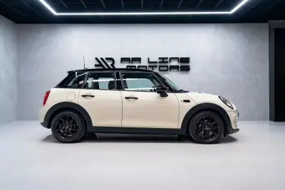 MINI 5 Portas 2017 - 14950 EUR, 89000 km - AUTO.MOTO.pt - 89000km - foto 7 de 36