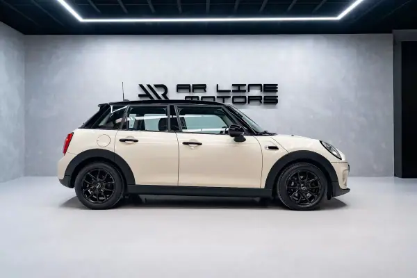 MINI 5 Portas 2017 - 14950 EUR, 89000 km - AUTO.MOTO.pt - 89000km - foto 7 de 36