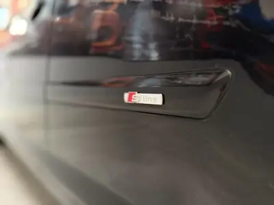 Audi A3 2007 - 7990 EUR, 238000 km - AUTO.MOTO.pt - 238000km - foto 10 de 19