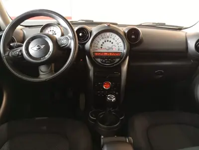 MINI Countryman 2013 - 14950 EUR, 168000 km - AUTO.MOTO.pt - 168000km - foto 11 de 17
