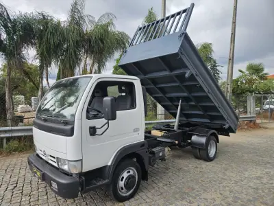 Nissan Cabstar 35.13 2006 - 130000km