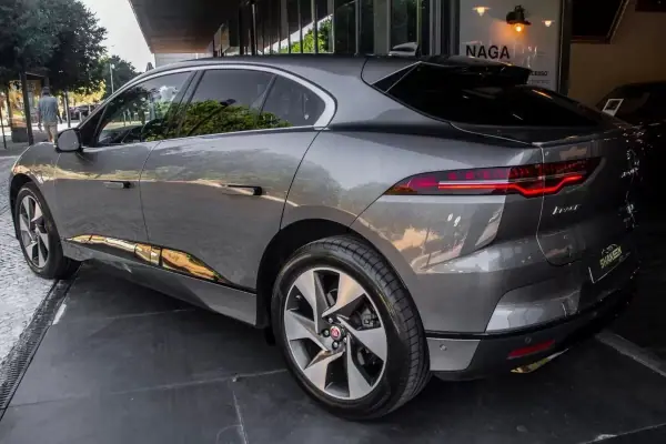 Jaguar I-Pace 2021 - 28750 EUR, 135489 km - AUTO.MOTO.pt - 135489km - foto 5 de 43