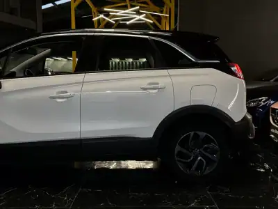 Opel Crossland X 2020 - 14990 EUR, 155850 km - AUTO.MOTO.pt - 155850km - foto 10 de 34