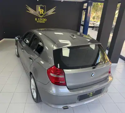 BMW 118 2010 - 9500 EUR, 241971 km - AUTO.MOTO.pt - 241971km - foto 10 de 28