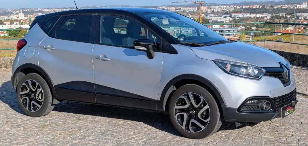 Renault Captur 2017 - 8250 EUR, 210285 km - 210285km - foto 2 de 21
