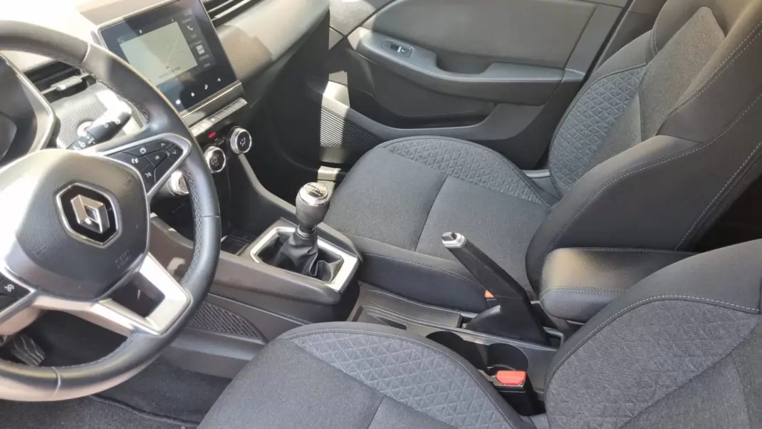 Renault Clio 2020 - 13490 EUR, 62000 km - 62000km - foto 20 de 20