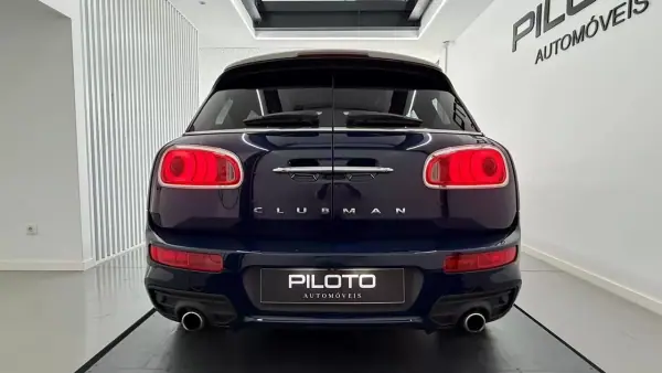 MINI Clubman 2016 - 18000 EUR, 196000 km - AUTO.MOTO.pt - 196000km - foto 6 de 27