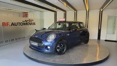 MINI One 2014 - 10900 EUR, 209521 km - AUTO.MOTO.pt - 209521km - foto 12 de 48