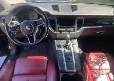Porsche Macan 2015 — foto 4 de 6