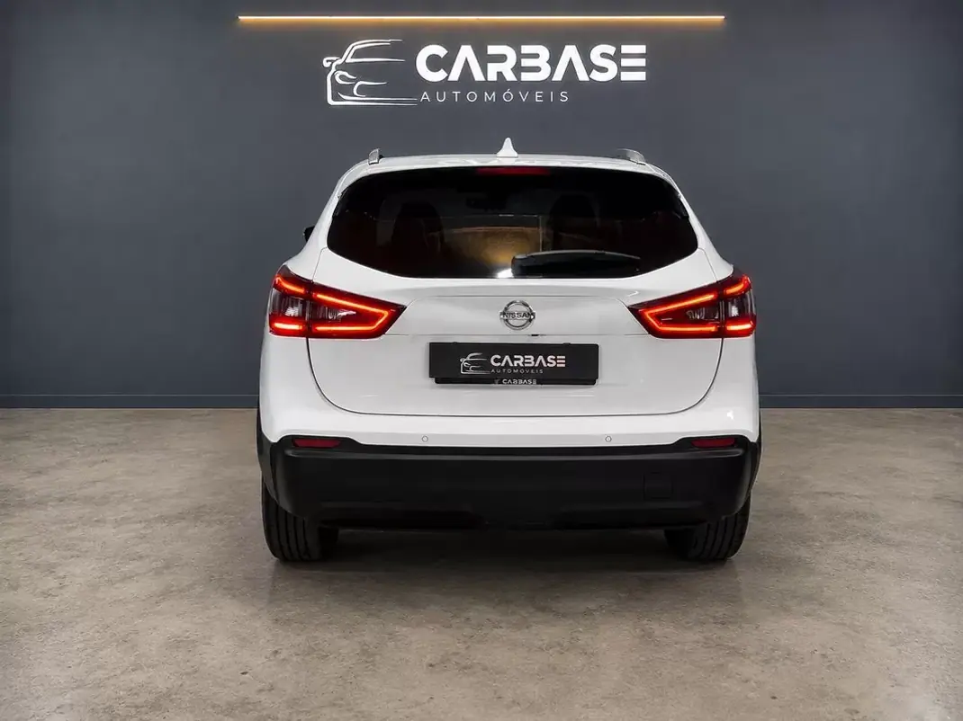 Nissan Qashqai 2018 - 16890 EUR, 94255 km - AUTO.MOTO.pt - 94255km - foto 5 de 19