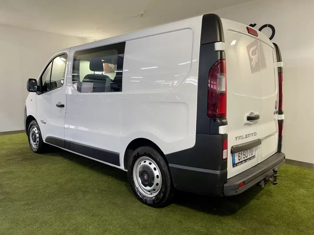 Fiat Talento 2016 - 18500 EUR, 188000 km - AUTO.MOTO.pt - 188000km - foto 12 de 21