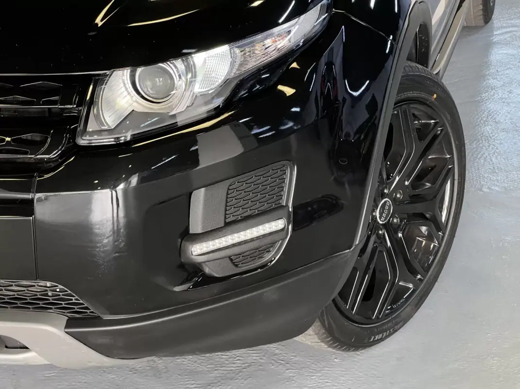 Land Rover Range Rover Evoque 2012 - 17990 EUR, 235000 km - 235000km - foto 22 de 51
