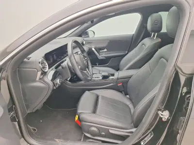 Mercedes-Benz CLA 250 2022 - 24950 EUR, 152503 km - AUTO.MOTO.pt - 152503km - foto 12 de 16