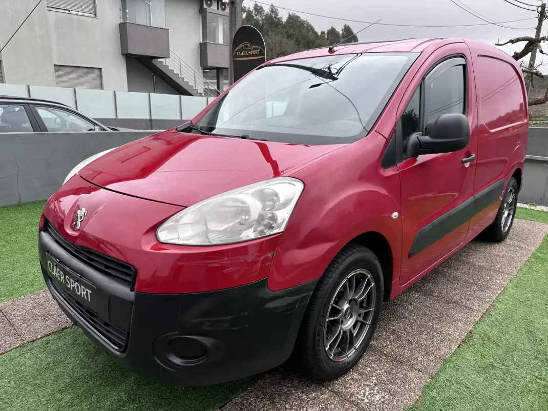 Peugeot PARTNER GIRAFON 2012 - 6500 EUR, 205000 km - AUTO.MOTO.pt - 205000km - foto 3 de 29