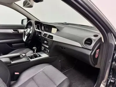 Mercedes-Benz C 220 2013 - 13750 EUR, 177000 km - AUTO.MOTO.pt - 177000km - foto 49 de 54