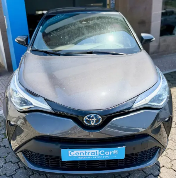 Toyota C-HR 2020 - 24950 EUR, 67000 km - AUTO.MOTO.pt - 67000km - foto 4 de 26