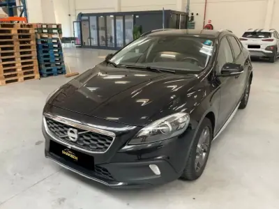 Volvo V40 Cross Country 2015 - 139839km