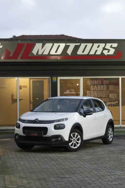 Citroën C3 2018 - 9500 EUR, 130900 km - AUTO.MOTO.pt - 130900km - foto 3 de 23