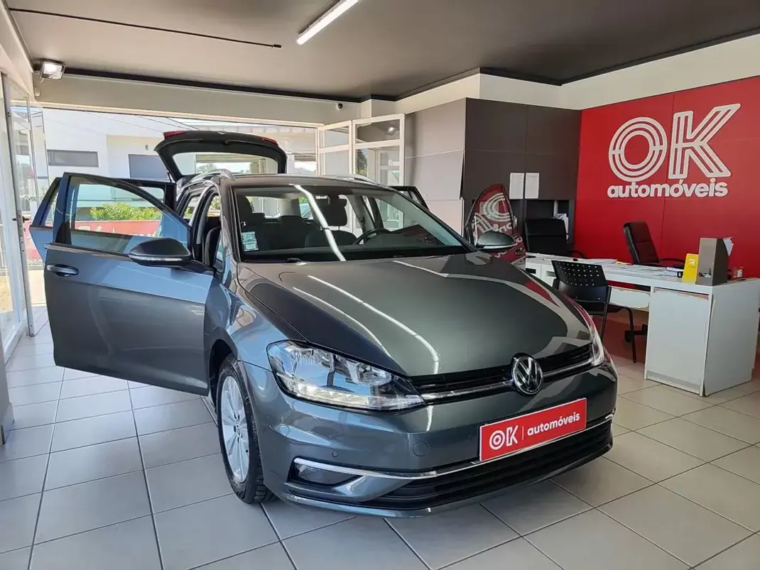 Volkswagen Golf Variant 2019 - 18250 EUR, 35000 km - 35000km - foto 11 de 23
