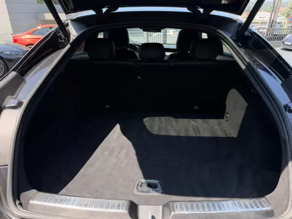 Mercedes-Benz GLC 250 2017 - 41500 EUR, 145000 km - AUTO.MOTO.pt - 145000km - foto 15 de 15