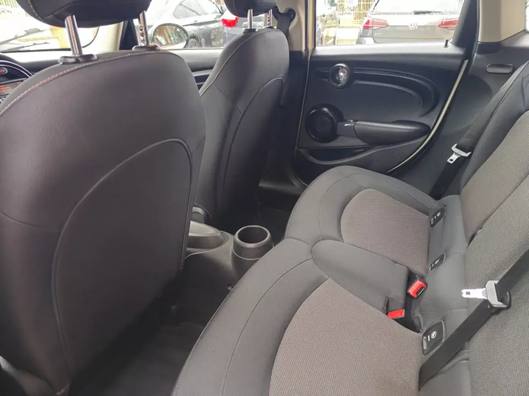 MINI 1000 2016 - 14990 EUR, 89000 km - AUTO.MOTO.pt - 89000km - foto 10 de 11