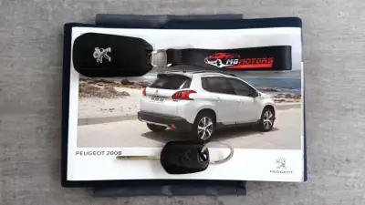 Peugeot 2008 2015 - 11490 EUR, 92490 km - AUTO.MOTO.pt - 92490km - foto 69 de 72