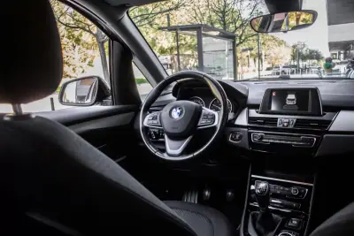 BMW 216 Active Tourer 2017 - 13990 EUR, 96223 km - AUTO.MOTO.pt - 96223km - foto 33 de 43