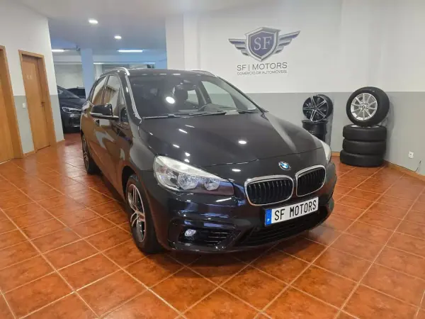 BMW 218 Active Tourer 2015 - 15890 EUR, 162866 km - AUTO.MOTO.pt - 162866km - foto 2 de 47