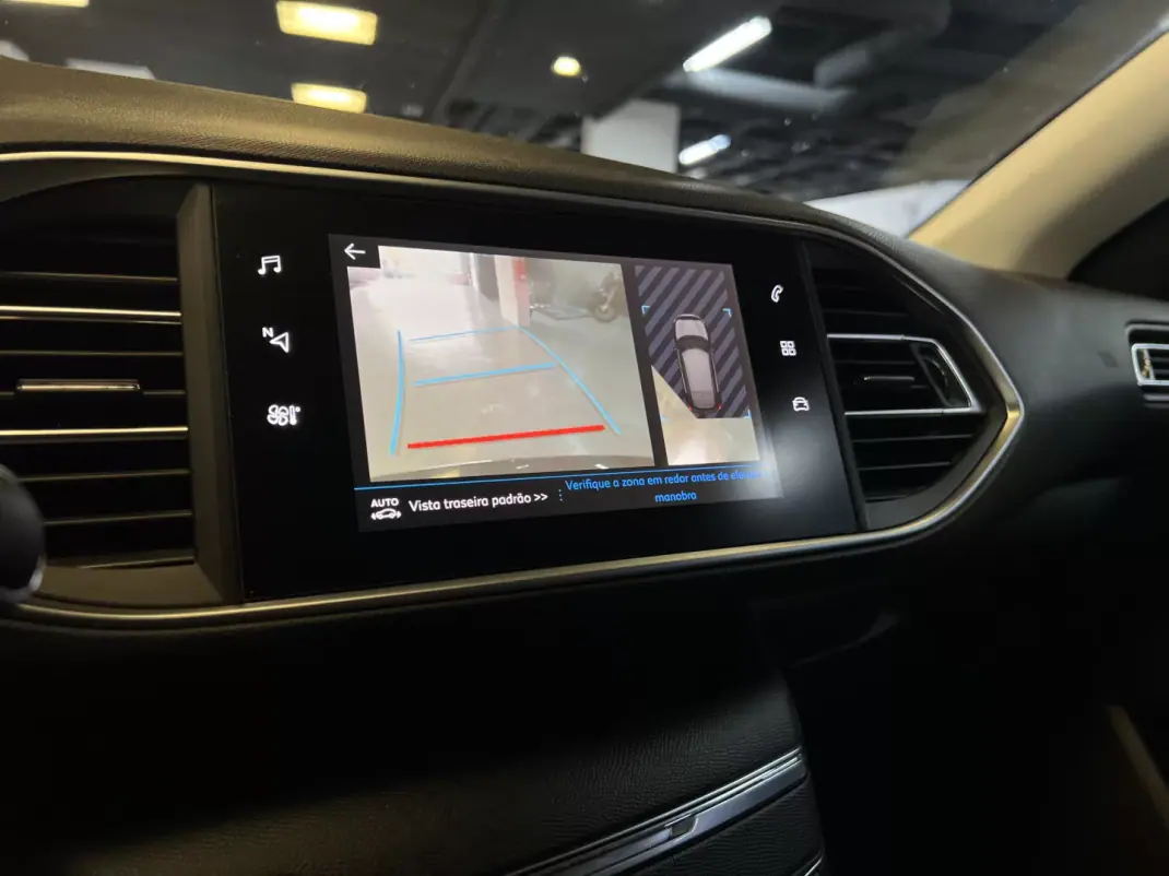 Peugeot 308 2019 - 10990 EUR, 130000 km - 130000km - foto 31 de 38