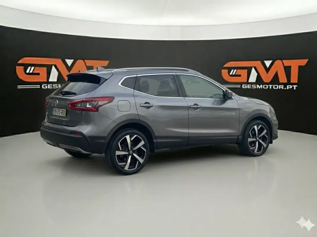 Nissan Qashqai 2018 - 17490 EUR, 49536 km - AUTO.MOTO.pt - 49536km - foto 4 de 22