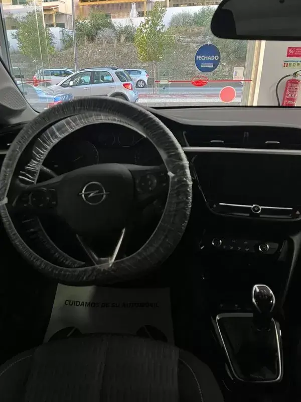 Opel Corsa 2021 - 12450 EUR, 43982 km - AUTO.MOTO.pt - 43982km - foto 7 de 40
