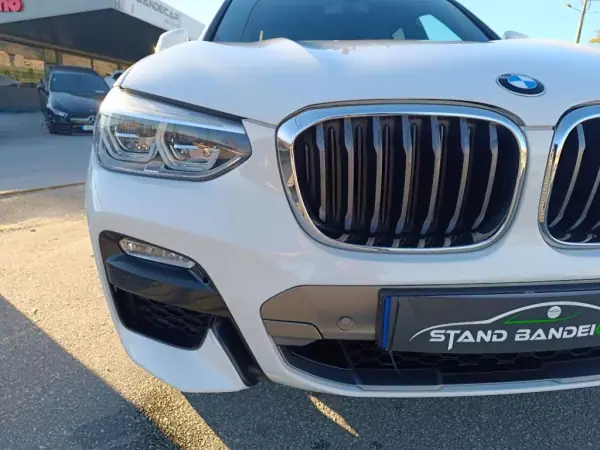 BMW X4 2018 - 49000 EUR, 90000 km - AUTO.MOTO.pt - 90000km - foto 10 de 52