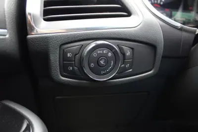 Ford S-Max 2019 - 20900 EUR, 230239 km - AUTO.MOTO.pt - 230239km - foto 14 de 26