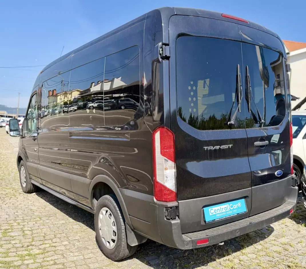 Ford Transit 2024 - 40950 EUR, 64000 km - AUTO.MOTO.pt - 64000km - foto 7 de 24