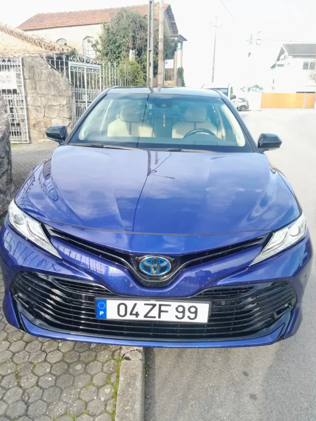 Toyota Camry 2019 - 34930 EUR, 42103 km - AUTO.MOTO.pt - 42103km - foto 1 de 11