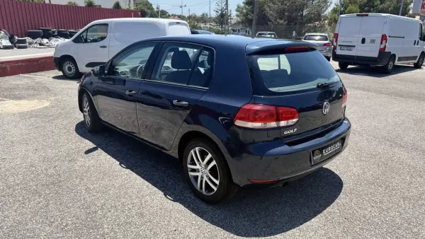 Volkswagen Golf 2010 - 8950 EUR, 141014 km - AUTO.MOTO.pt - 141014km - foto 3 de 43