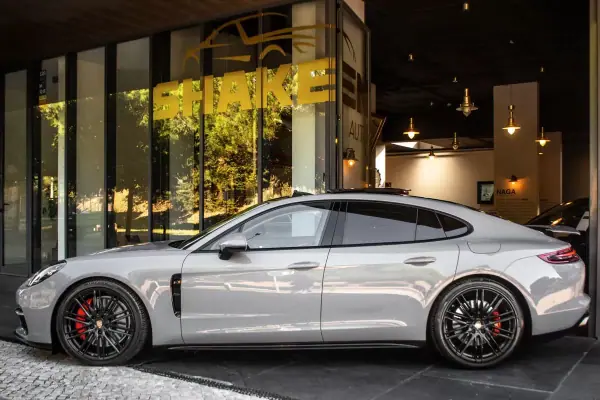 Porsche Panamera 4 E-Hybrid 2020 Híbrido Plug-In
